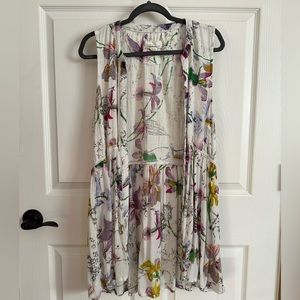 Anthropologie button down tank Size M